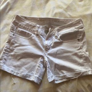 White Denim American Eagle shorts